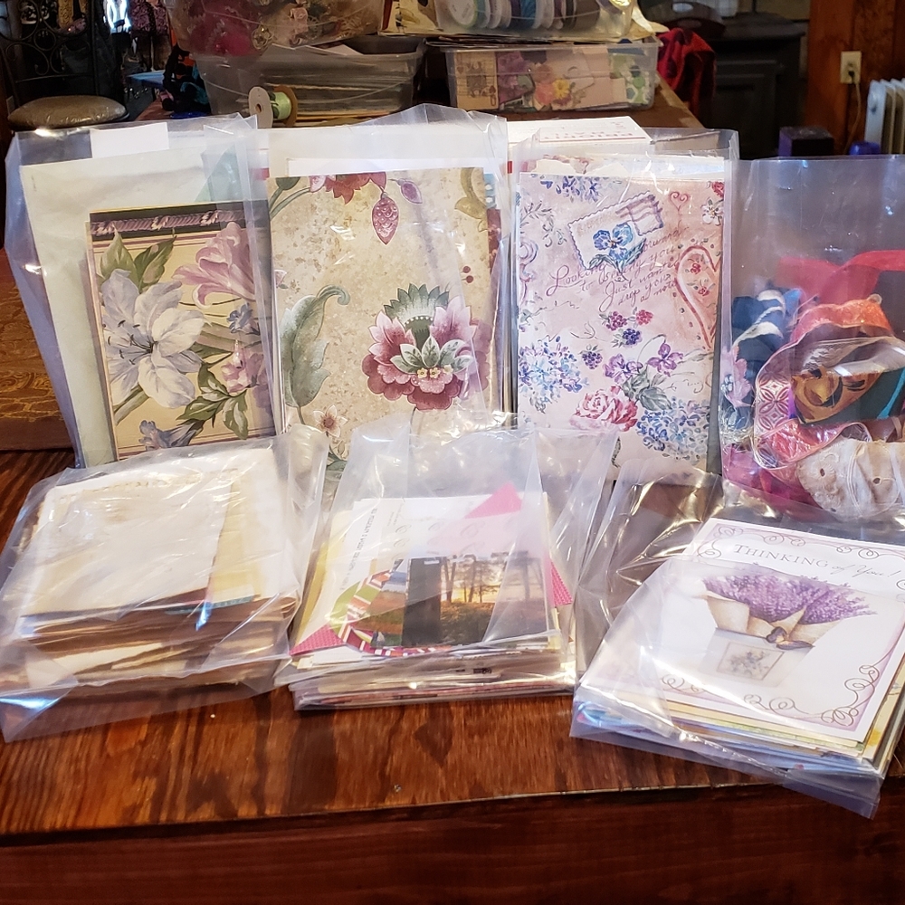 COPY - 200 piece mystery box...junk journals..eph…